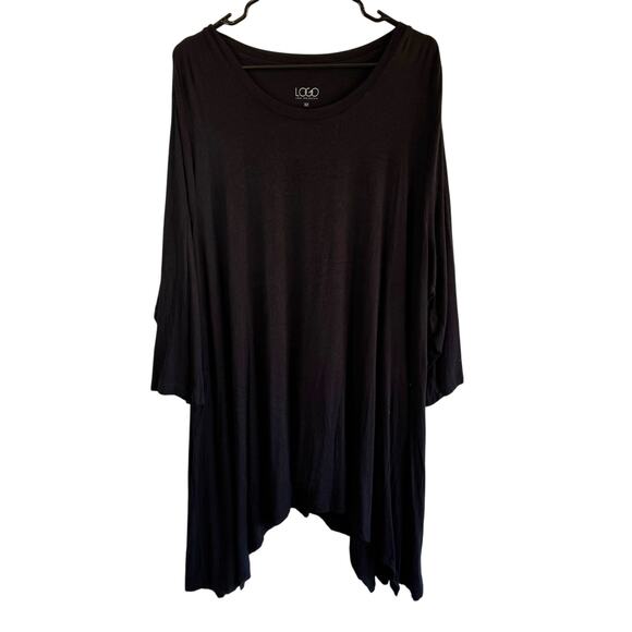 Logo Lori Goldstein Plus 3X Tunic Shark Bite Hem Black 3/4 Sleeve Top - Picture 1 of 3